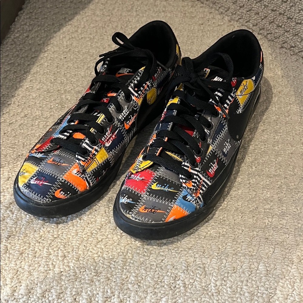 Nike Sneakers